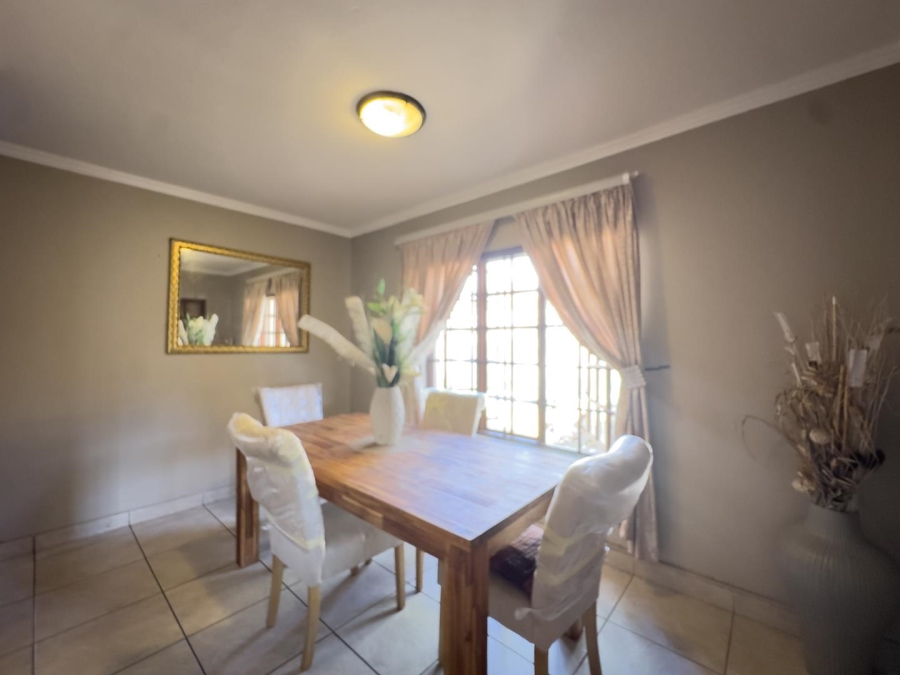 3 Bedroom Property for Sale in Equestria Gauteng