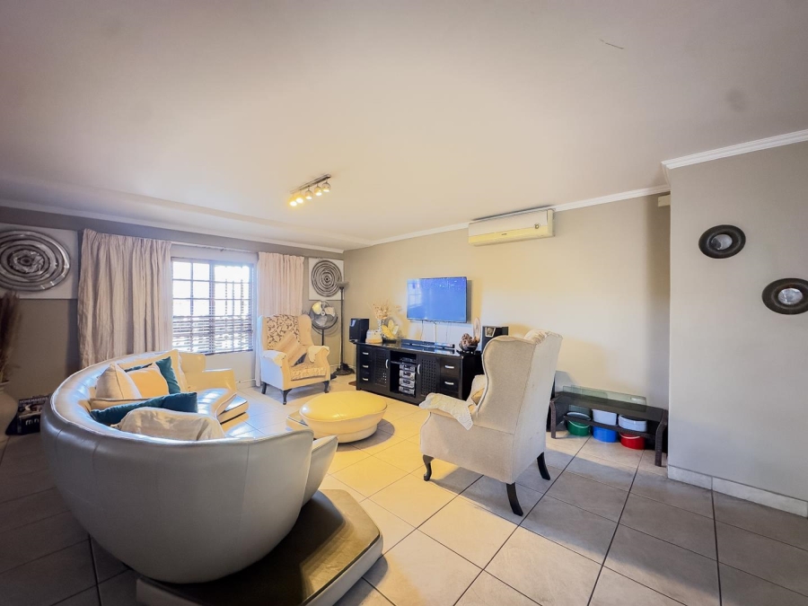 3 Bedroom Property for Sale in Equestria Gauteng