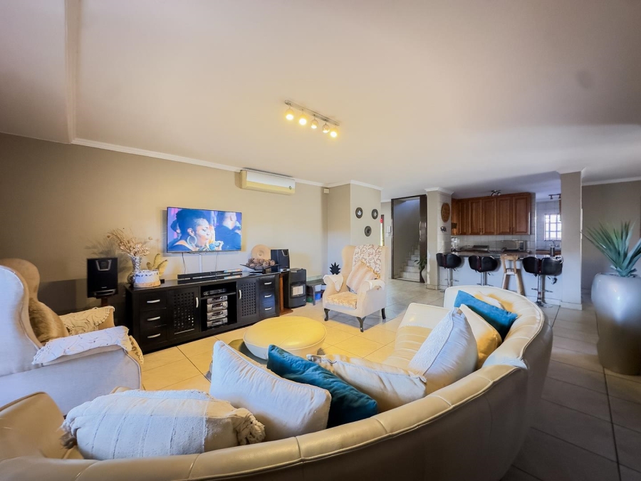 3 Bedroom Property for Sale in Equestria Gauteng