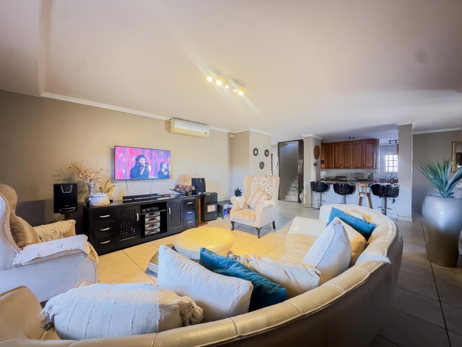 3 Bedroom Property for Sale in Equestria Gauteng