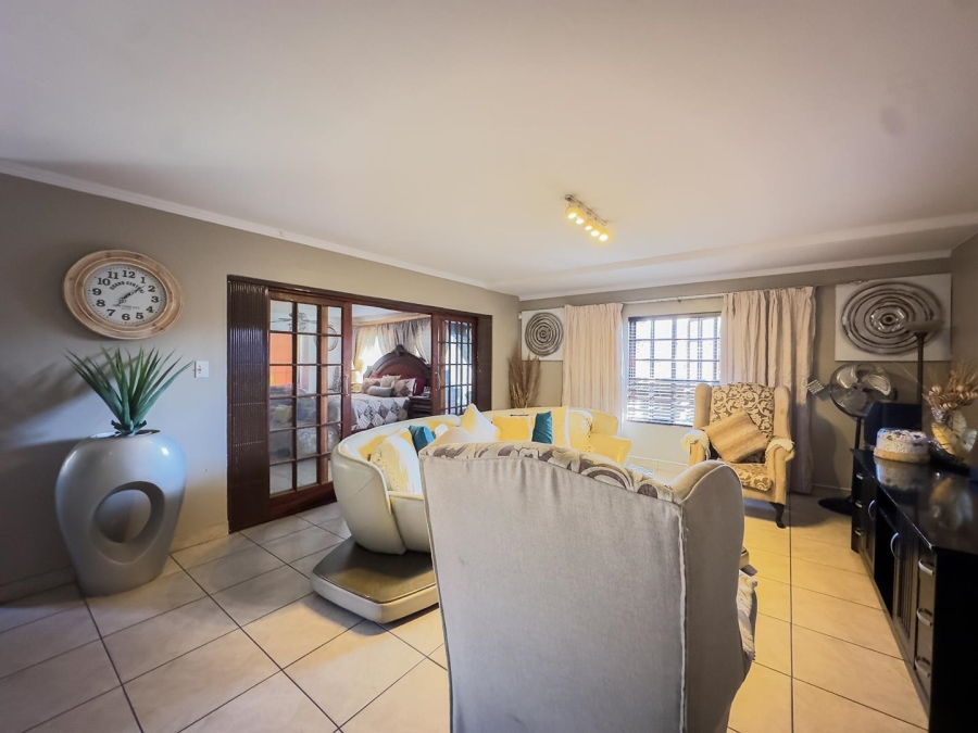 3 Bedroom Property for Sale in Equestria Gauteng