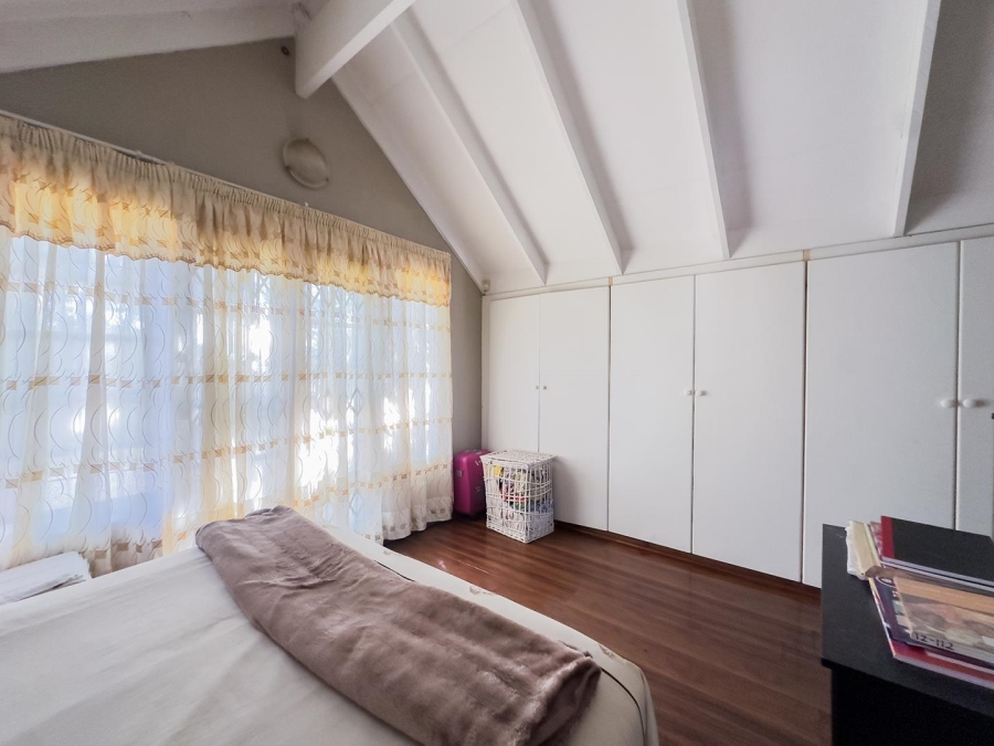 3 Bedroom Property for Sale in Equestria Gauteng