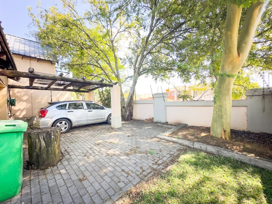3 Bedroom Property for Sale in Equestria Gauteng