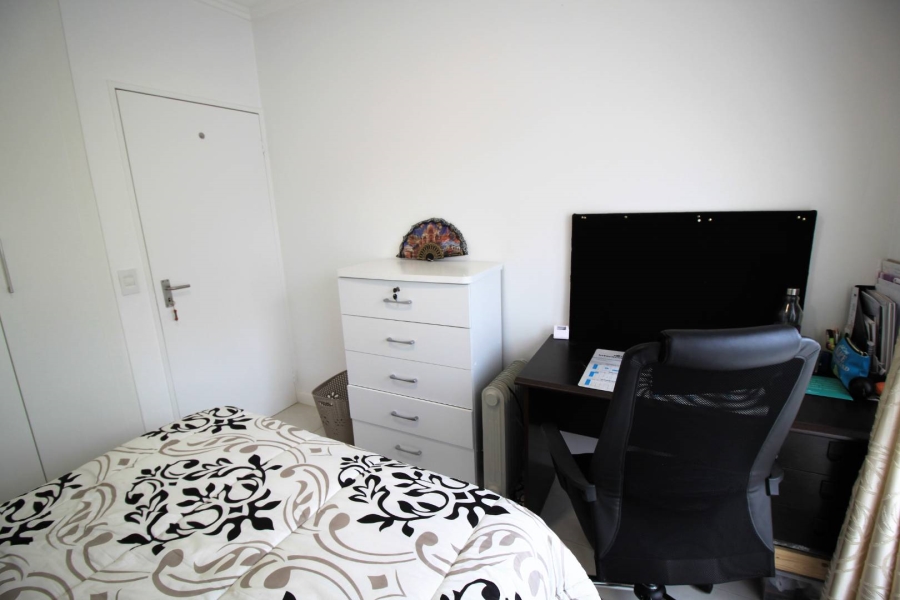 To Let 2 Bedroom Property for Rent in Beverley Gauteng