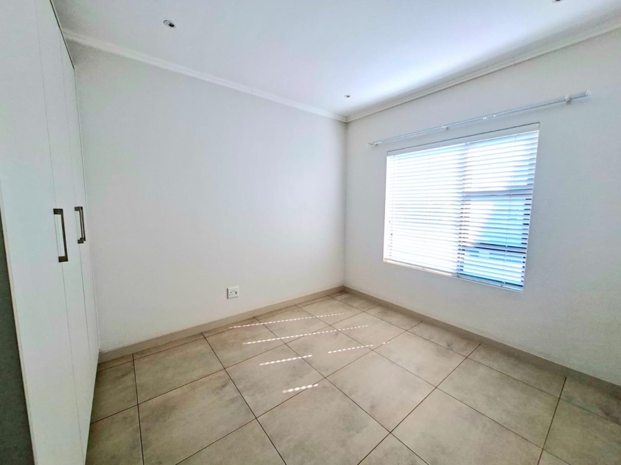 To Let 3 Bedroom Property for Rent in Pinehaven Gauteng