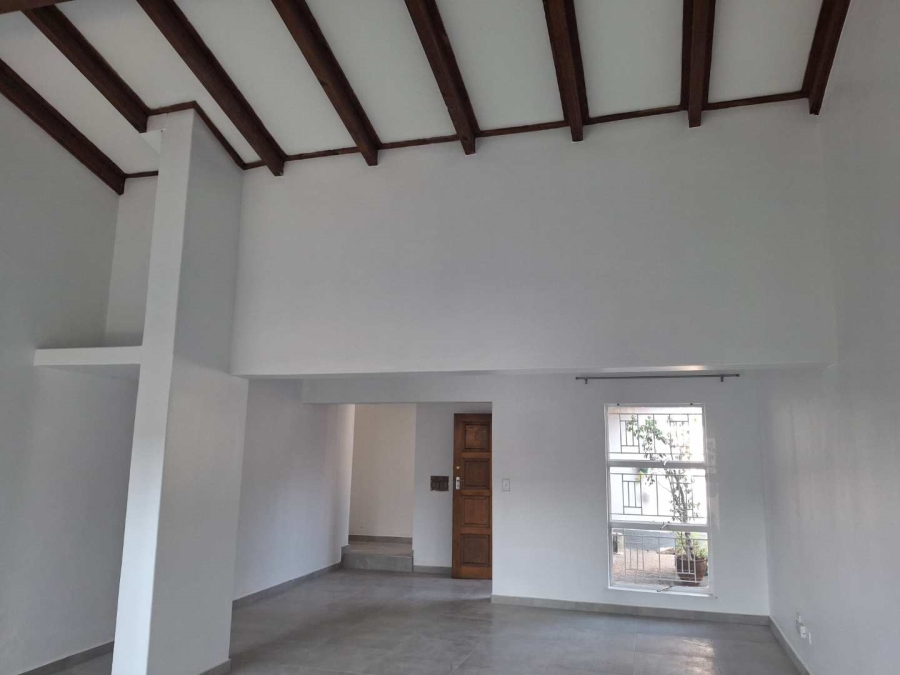 To Let 2 Bedroom Property for Rent in Sandown Gauteng