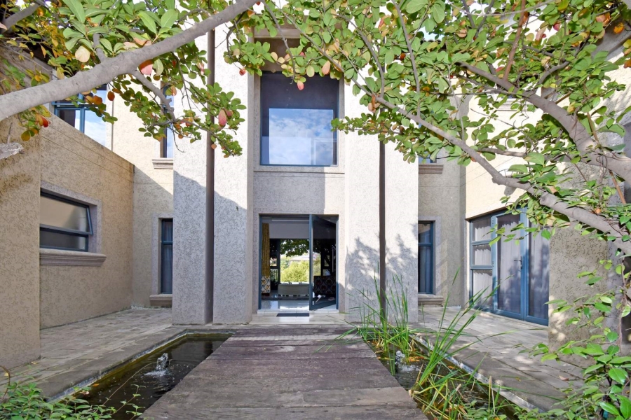 6 Bedroom Property for Sale in Blue Valley Golf Estate Gauteng