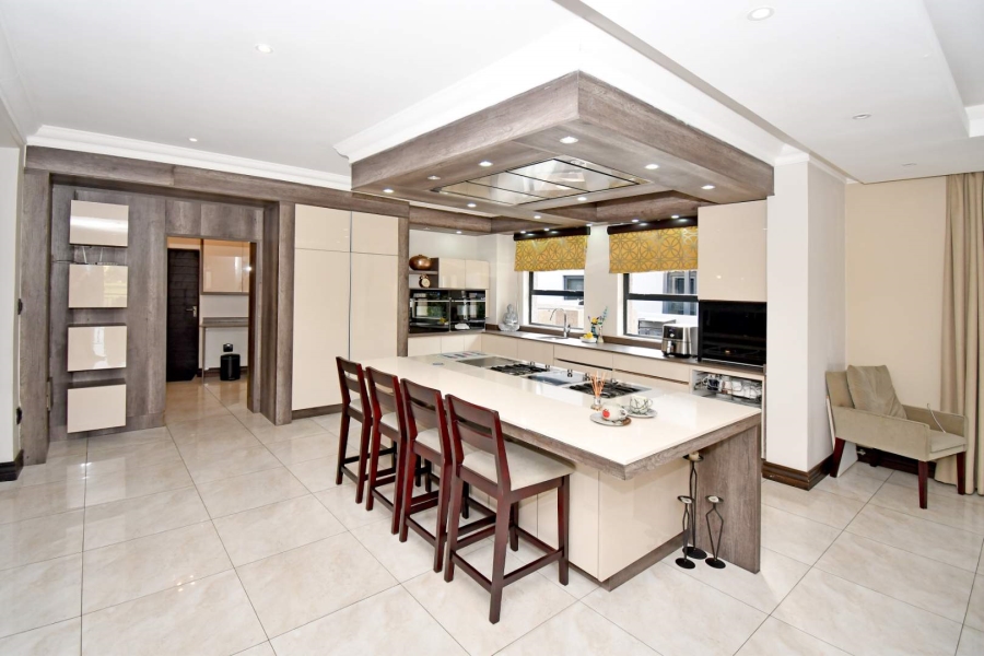 6 Bedroom Property for Sale in Blue Valley Golf Estate Gauteng