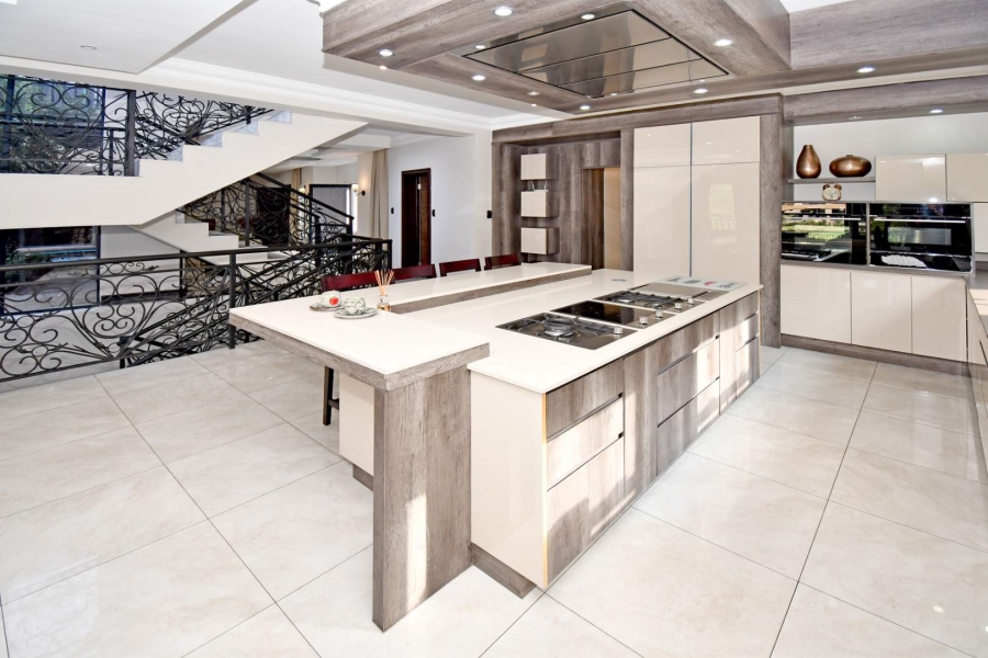 6 Bedroom Property for Sale in Blue Valley Golf Estate Gauteng