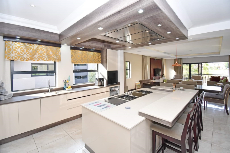 6 Bedroom Property for Sale in Blue Valley Golf Estate Gauteng