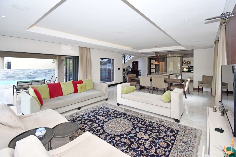 6 Bedroom Property for Sale in Blue Valley Golf Estate Gauteng