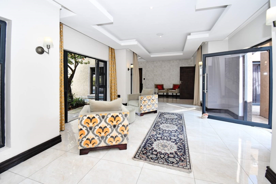 6 Bedroom Property for Sale in Blue Valley Golf Estate Gauteng