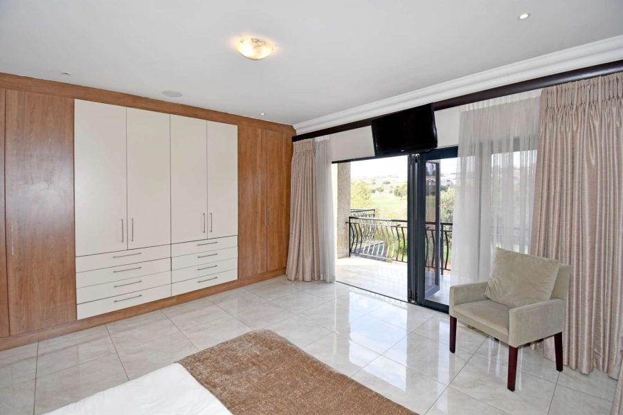 6 Bedroom Property for Sale in Blue Valley Golf Estate Gauteng