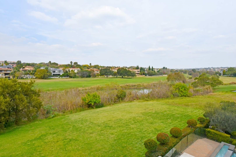 6 Bedroom Property for Sale in Blue Valley Golf Estate Gauteng