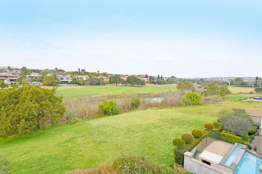 6 Bedroom Property for Sale in Blue Valley Golf Estate Gauteng