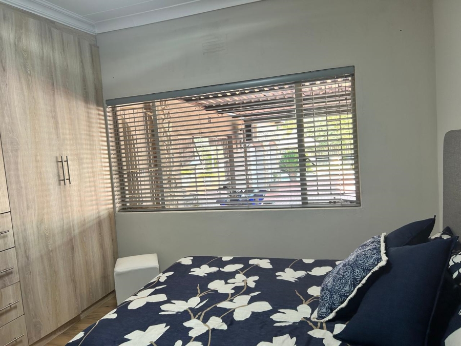 6 Bedroom Property for Sale in Rensburg Gauteng