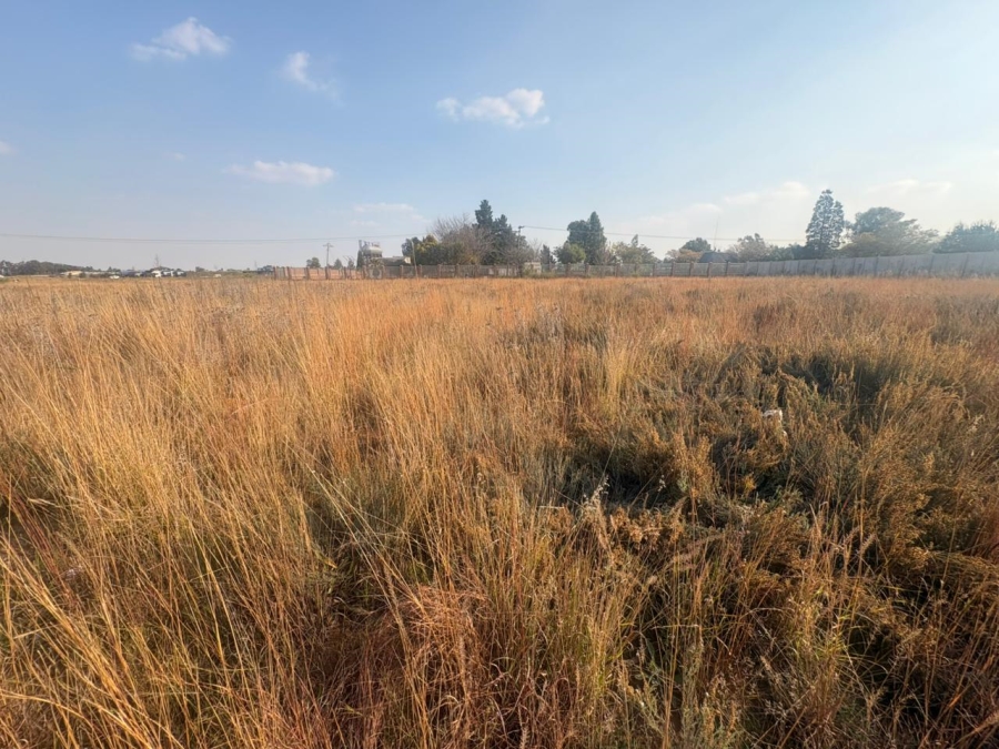 0 Bedroom Property for Sale in Highbury Gauteng