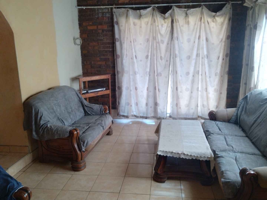 3 Bedroom Property for Sale in Soshanguve HH Gauteng