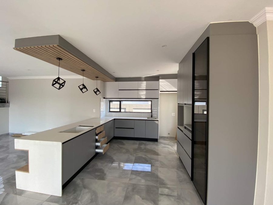 4 Bedroom Property for Sale in Montana Gauteng