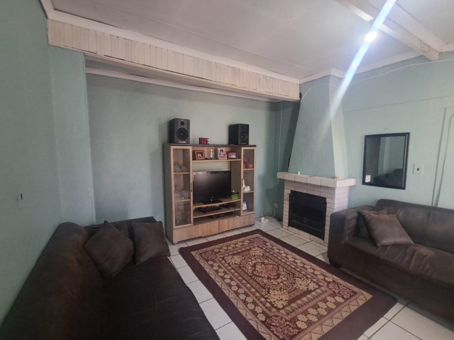 9 Bedroom Property for Sale in Tembisa Gauteng