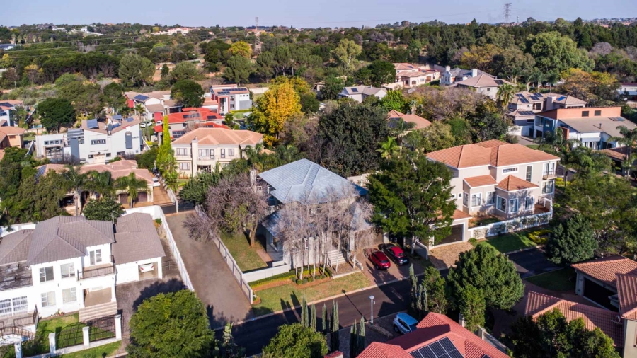 5 Bedroom Property for Sale in Mooikloof Gardens Gauteng