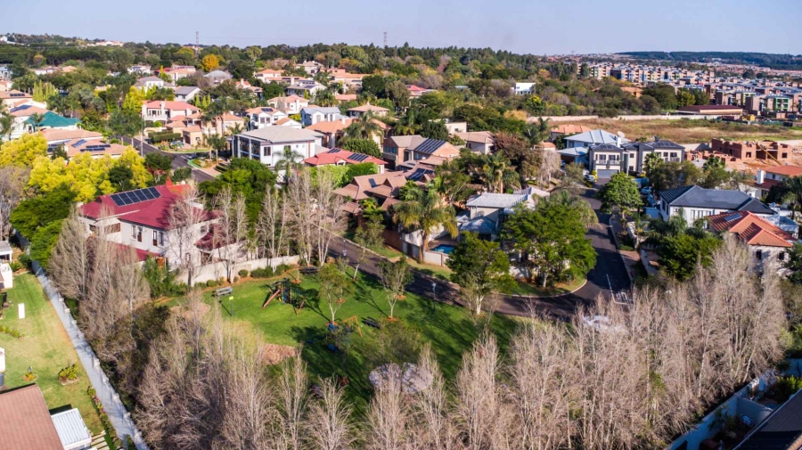 5 Bedroom Property for Sale in Mooikloof Gardens Gauteng