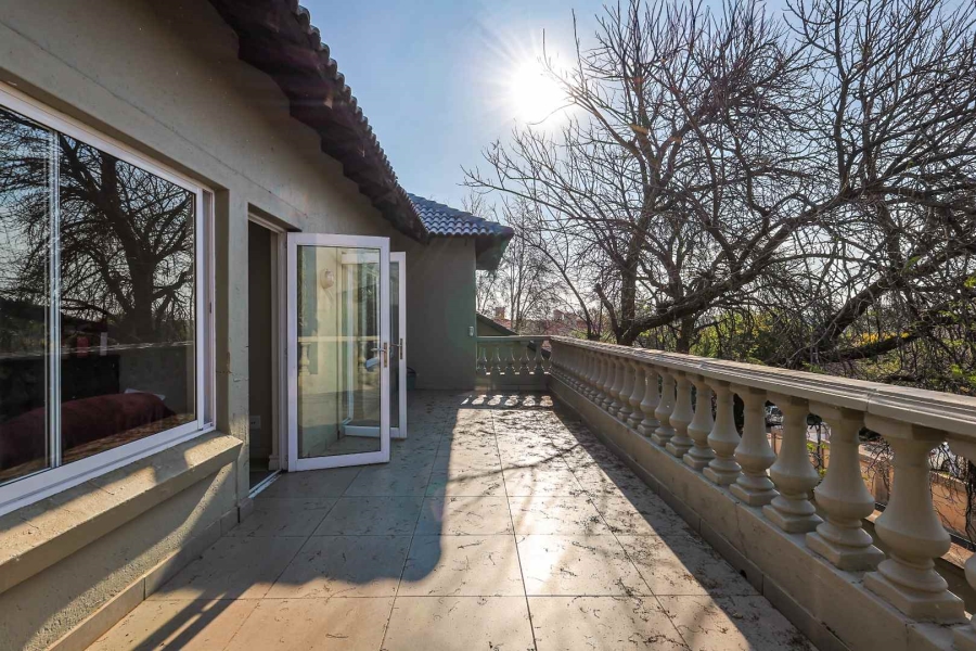 5 Bedroom Property for Sale in Mooikloof Gardens Gauteng