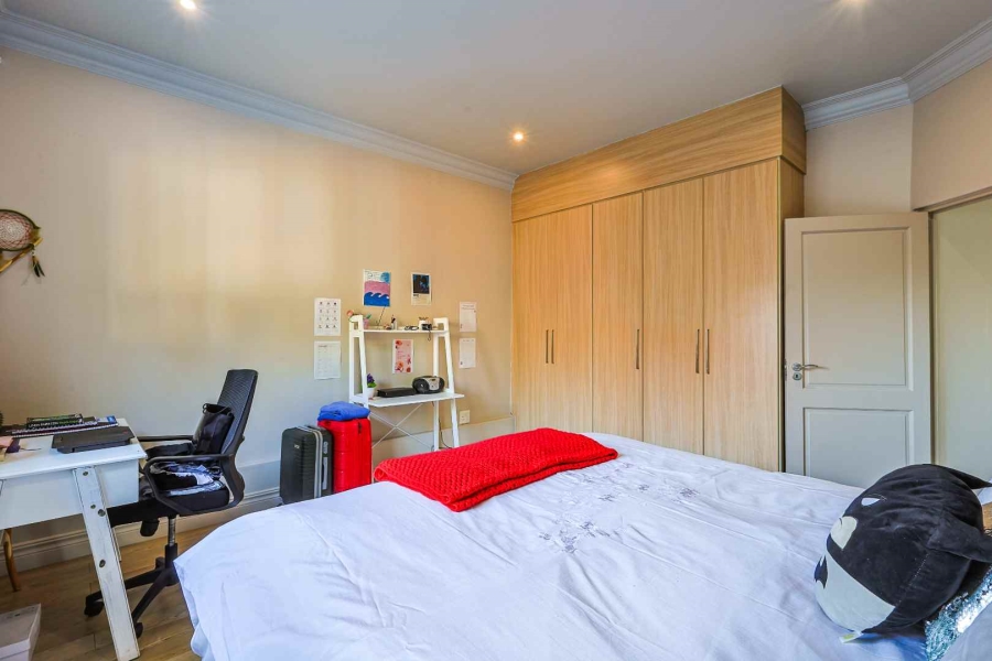 5 Bedroom Property for Sale in Mooikloof Gardens Gauteng