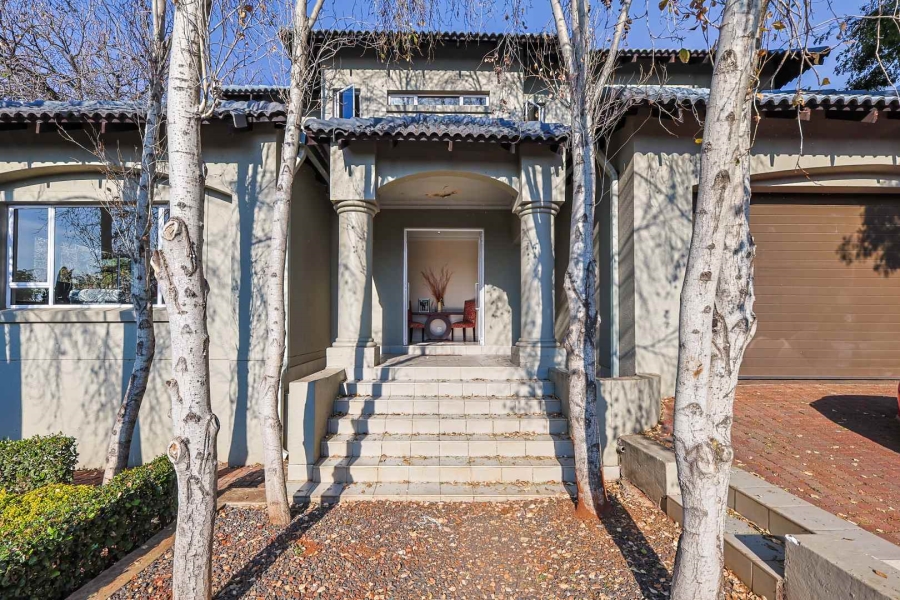 5 Bedroom Property for Sale in Mooikloof Gardens Gauteng