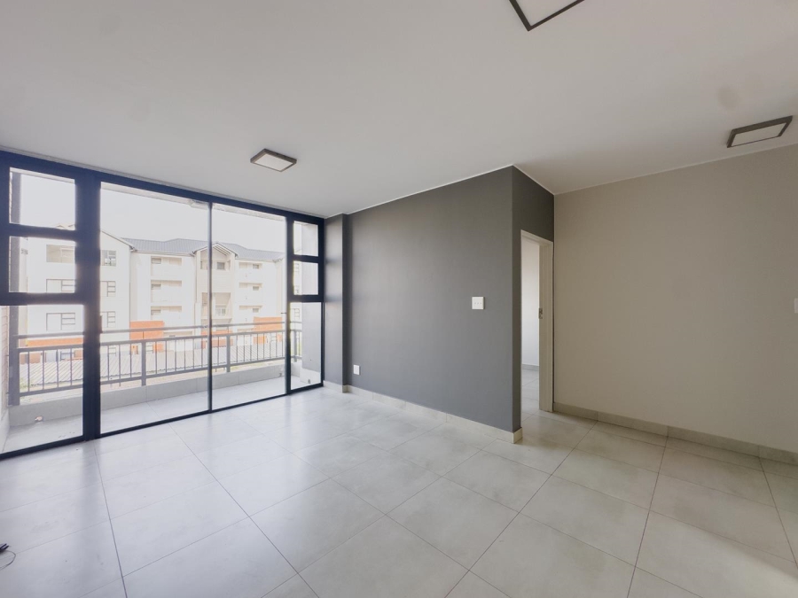 2 Bedroom Property for Sale in Lombardy Estate Gauteng
