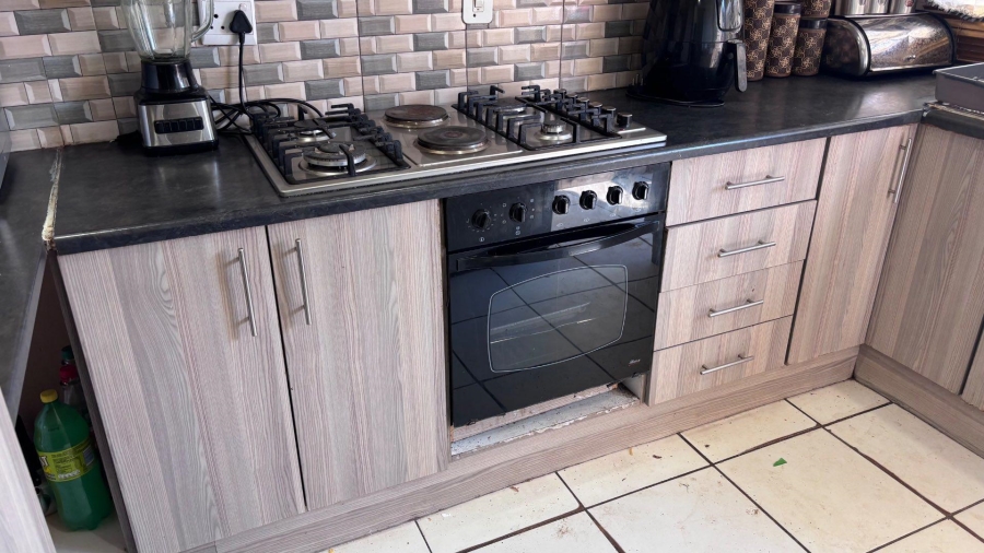 3 Bedroom Property for Sale in Soshanguve R Gauteng