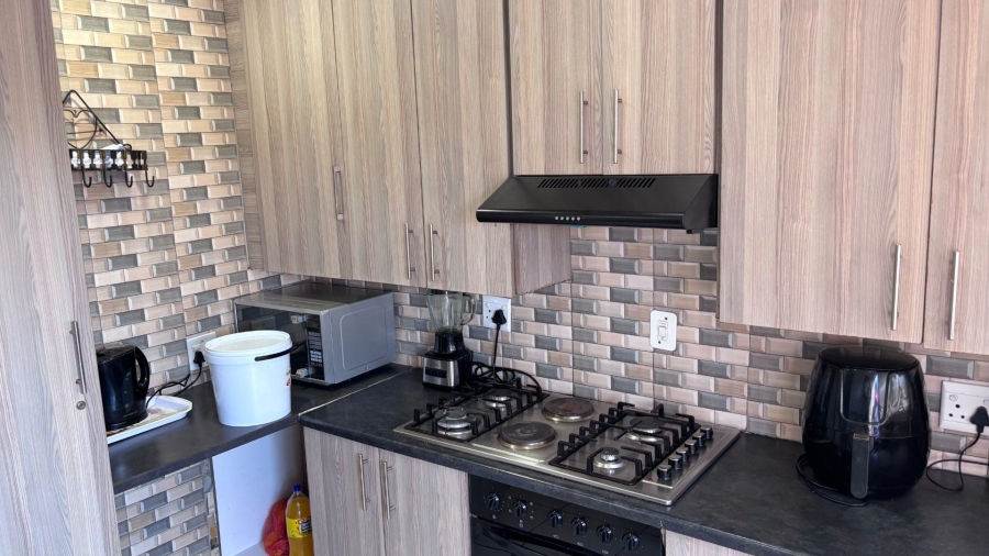 3 Bedroom Property for Sale in Soshanguve R Gauteng