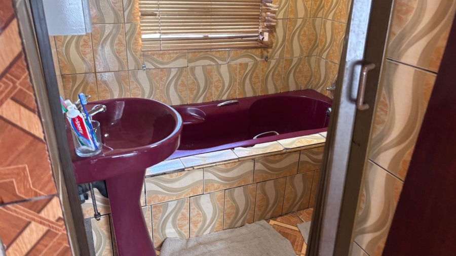 3 Bedroom Property for Sale in Soshanguve R Gauteng