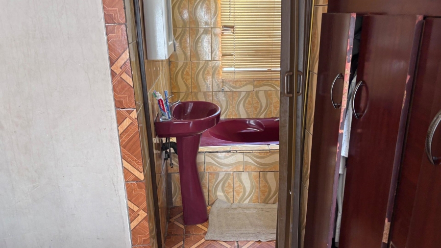 3 Bedroom Property for Sale in Soshanguve R Gauteng