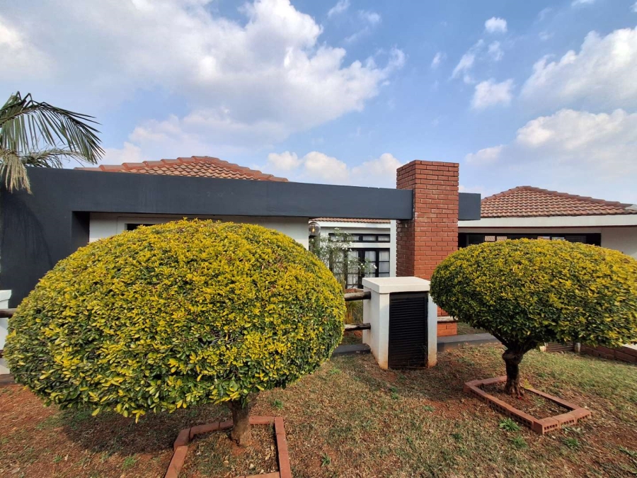 3 Bedroom Property for Sale in Elandspoort Gauteng