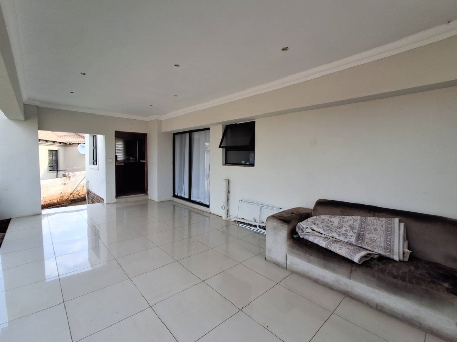 3 Bedroom Property for Sale in Elandspoort Gauteng