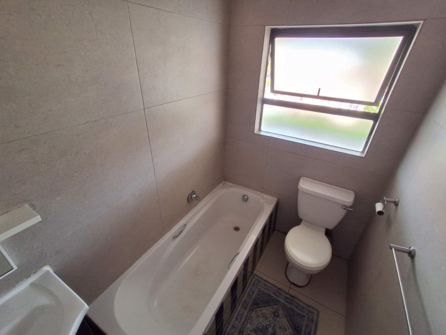 3 Bedroom Property for Sale in Elandspoort Gauteng
