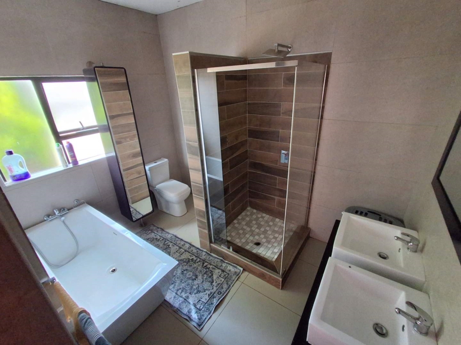3 Bedroom Property for Sale in Elandspoort Gauteng