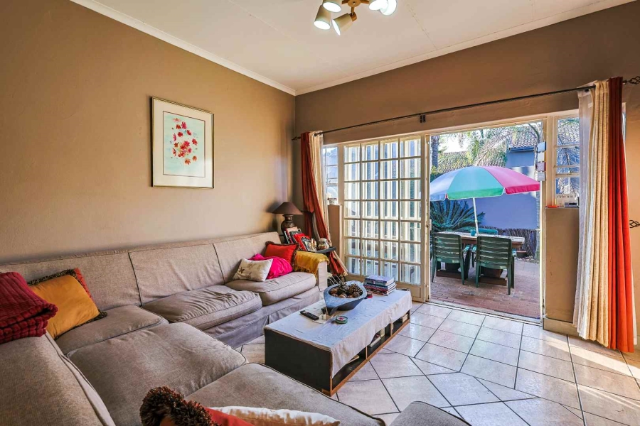 3 Bedroom Property for Sale in Faerie Glen Gauteng