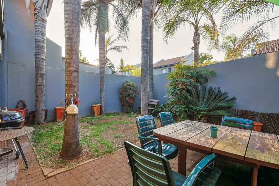 3 Bedroom Property for Sale in Faerie Glen Gauteng