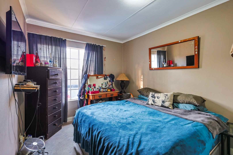 3 Bedroom Property for Sale in Faerie Glen Gauteng