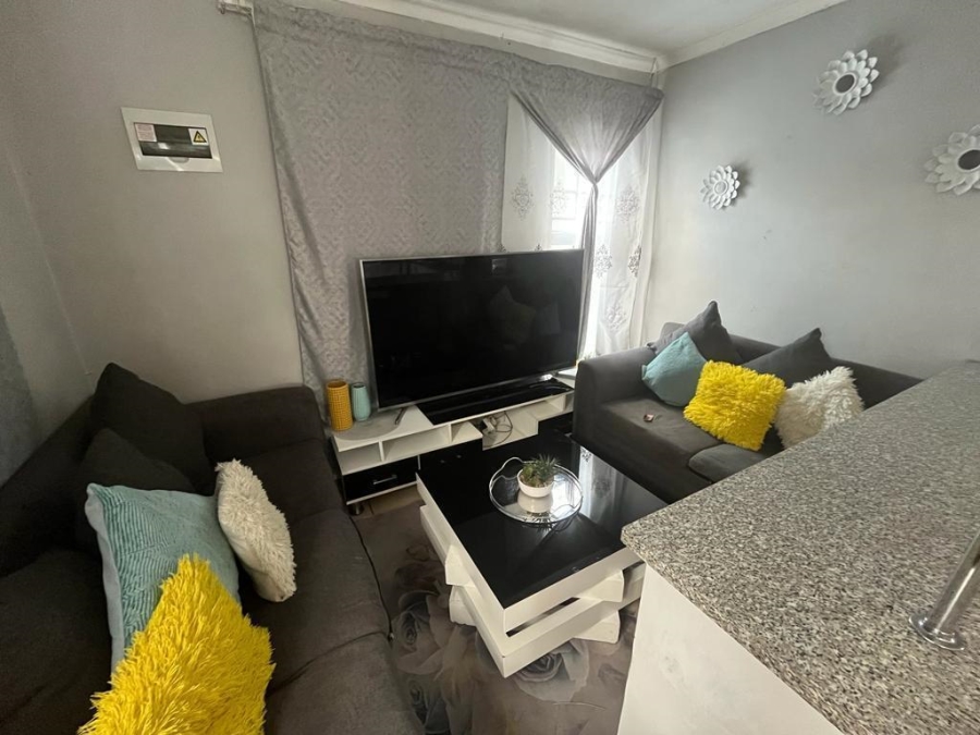 2 Bedroom Property for Sale in South Hills Gauteng