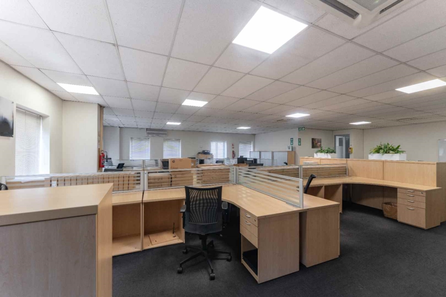 To Let Commercial Property for Rent in Magaliessig Gauteng