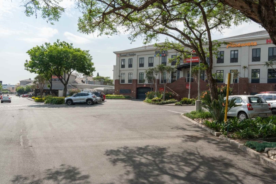 To Let Commercial Property for Rent in Magaliessig Gauteng