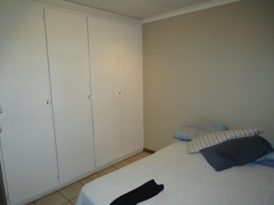 To Let 2 Bedroom Property for Rent in Ravenswood Gauteng