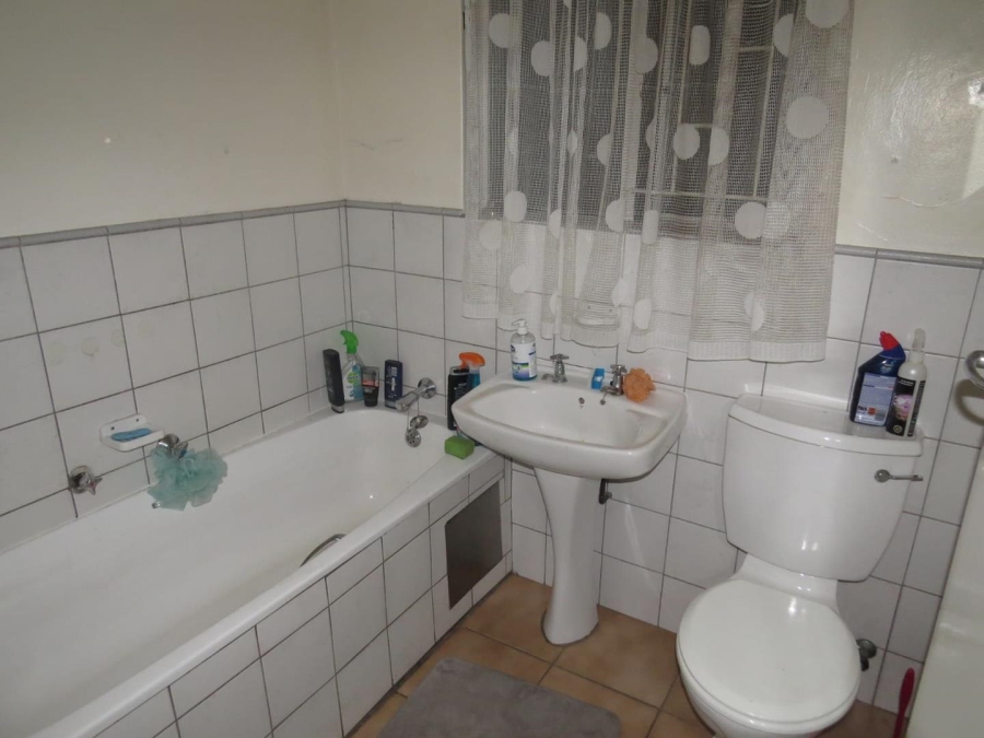 2 Bedroom Property for Sale in Boksburg Gauteng