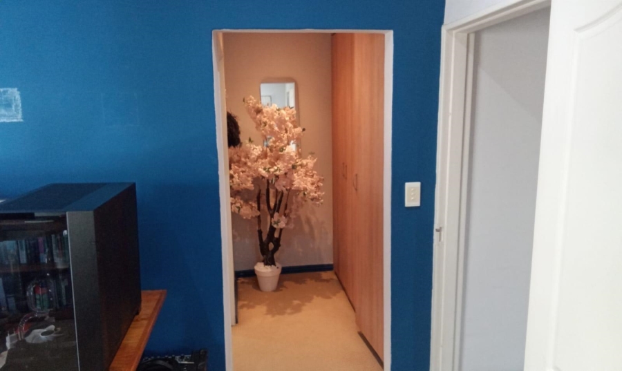 2 Bedroom Property for Sale in Sandton Central Gauteng