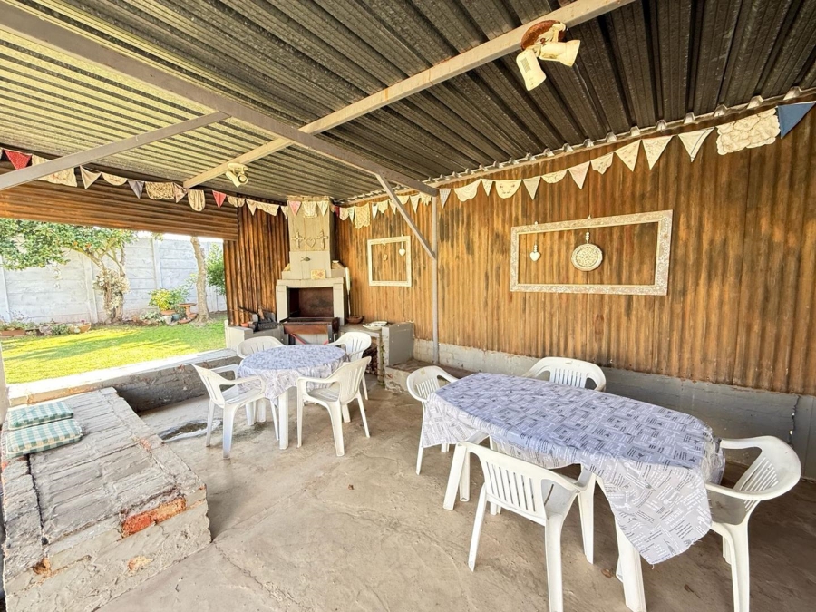 4 Bedroom Property for Sale in Discovery Gauteng