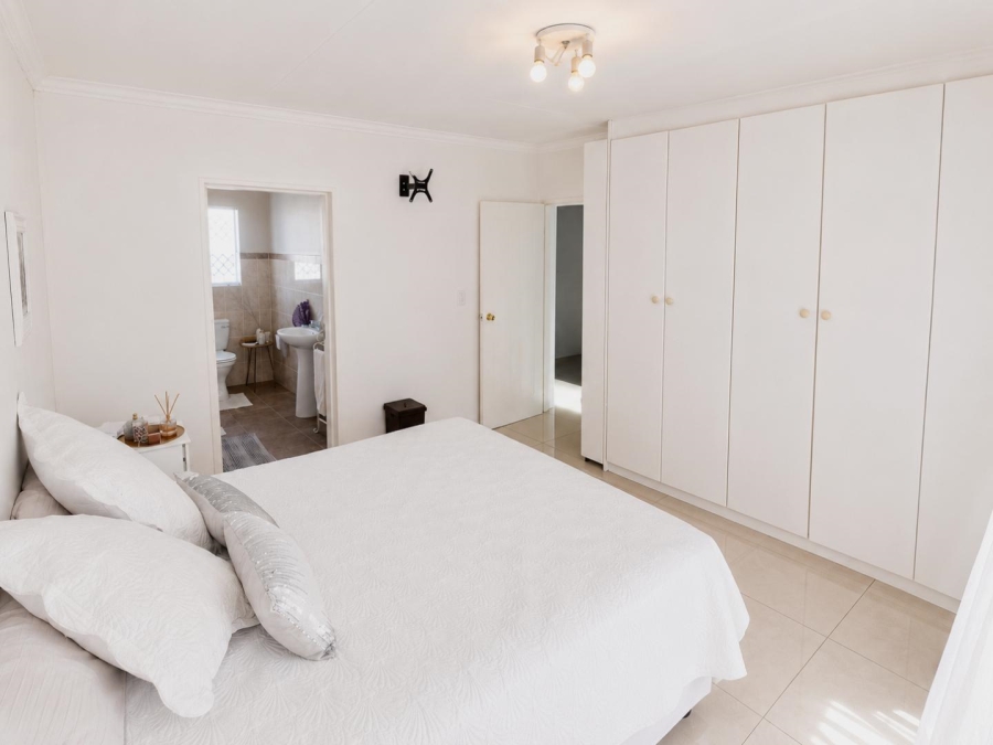 3 Bedroom Property for Sale in Wilgeheuwel Gauteng