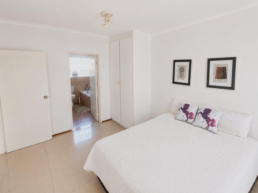 3 Bedroom Property for Sale in Wilgeheuwel Gauteng